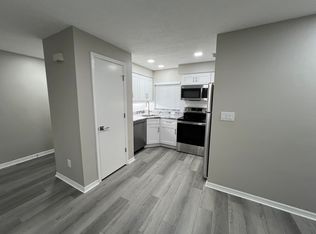 745 James St #201, Dunedin, FL 34698
