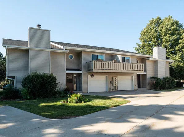6441 S Crabapple COURT #3, Oak Creek, WI 53154