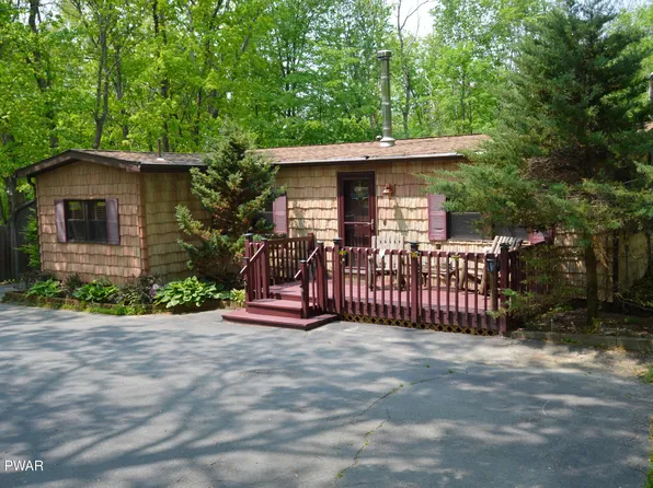 103 Gary Ln, Greeley, PA 18425