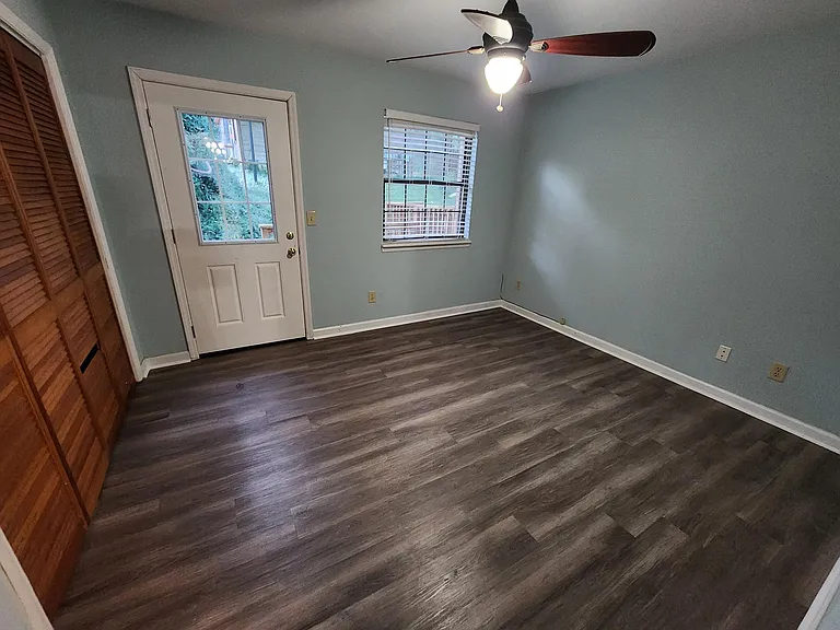 332 Hayden Rd — Photo 13