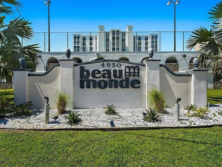 4950 Gulf Blvd #408 — Photo 4