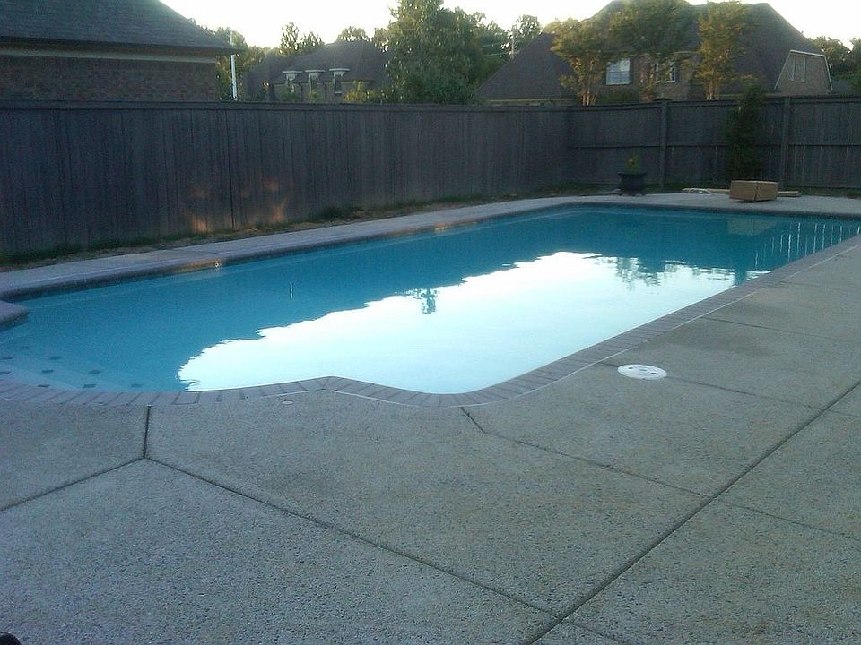 2nd image of 1241 Yorktown Rd