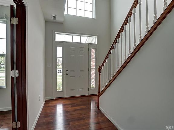 2nd image of 8562 Deergate Dr