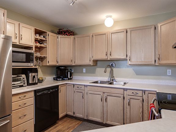 3rd image of 7841 Highway 97 N #120-1
