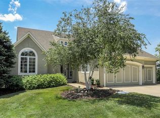 11548 S Lewis Dr, Olathe, KS 66061