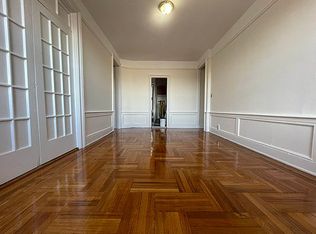 30-58 34th St #4B, Astoria, NY 11103