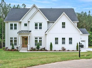 101 Sire Ct, Holly Springs, NC 27540