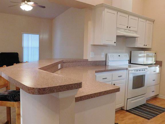 Breakfast bar