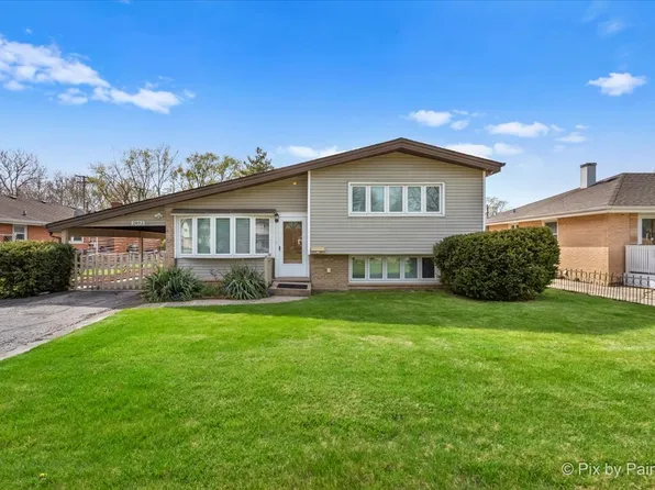 2892 S Scott St, Des Plaines, IL 60018