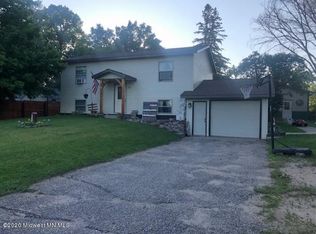 303 Oak St, Dent, MN 56528