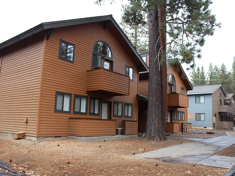 56856 Enterprise Dr — Photo 7
