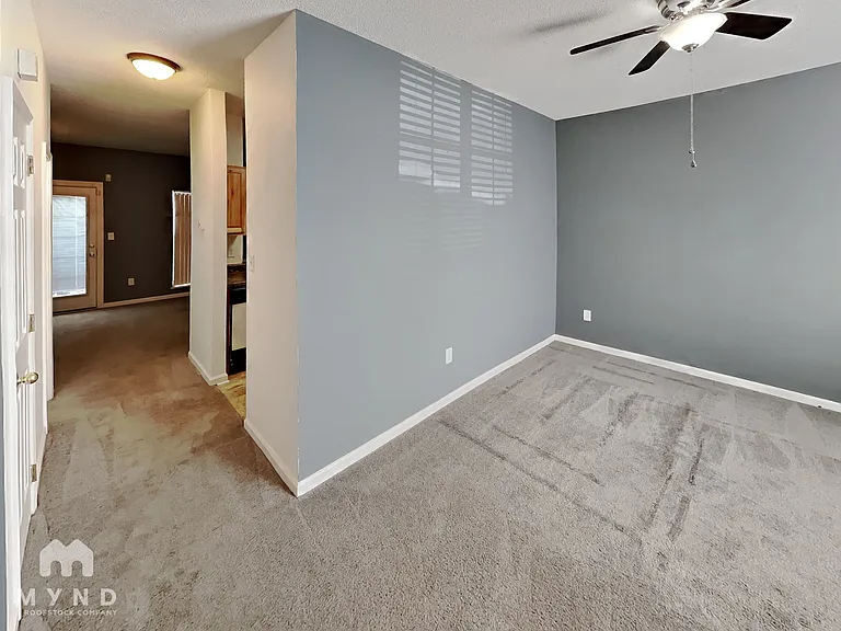 6325 Mallard View Ln — Photo 3