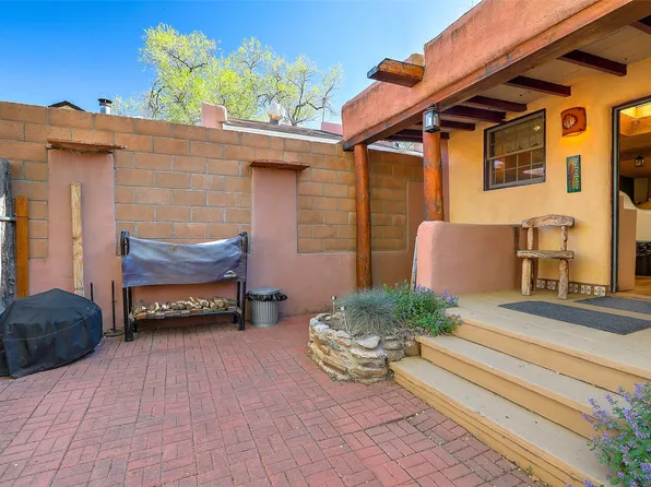 230 Irvine St APT A, Santa Fe, NM 87501