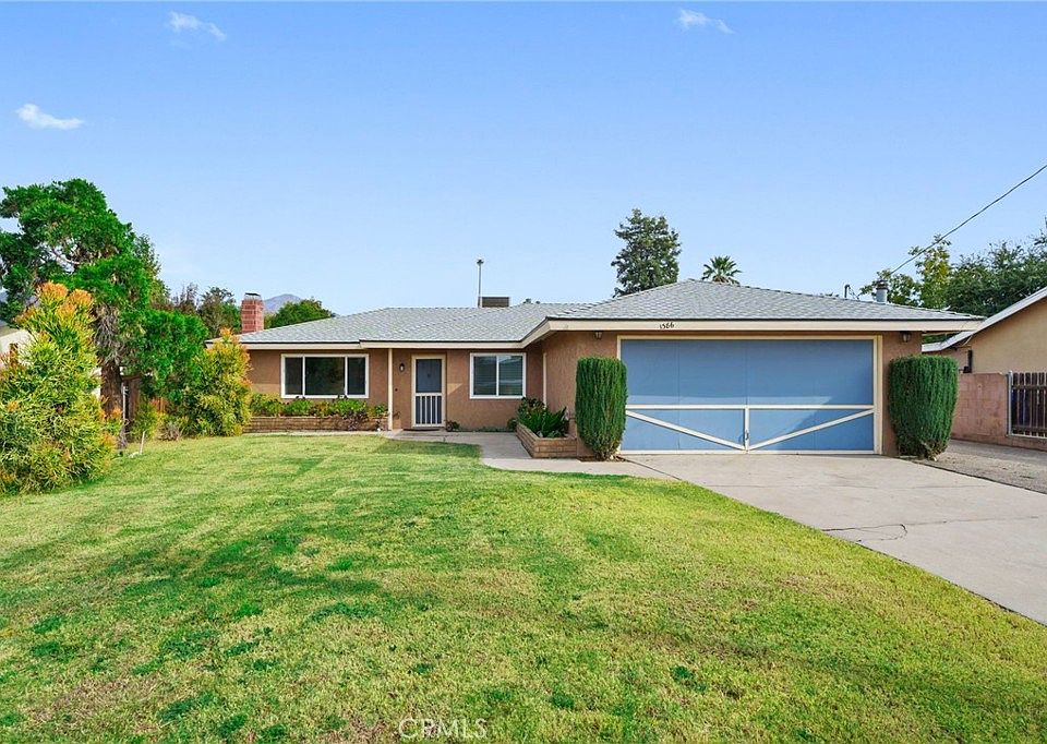 1st image of 1386 Tourmaline Ave