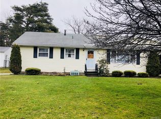 83 Terrylynn Dr, Angola, NY 14006