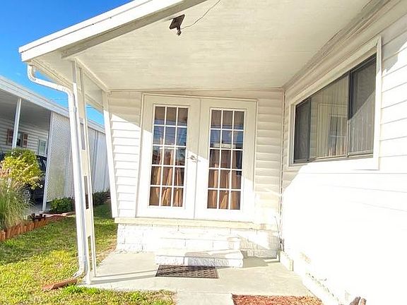 2nd image of 2701 34th St N #336