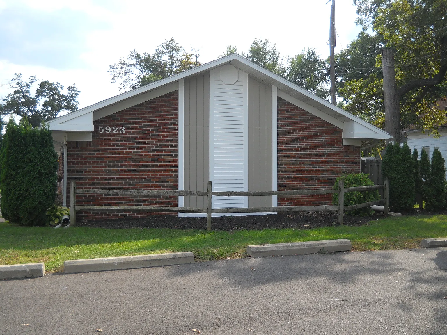 1 bed, 750 sqft, $875 — Photo 2