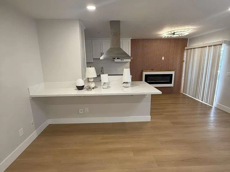 9586 Carroll Canyon Rd #264 — Photo 5