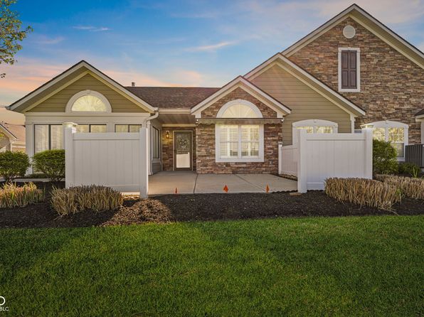1098 Extraordinary Trl, Greenfield, IN 46140