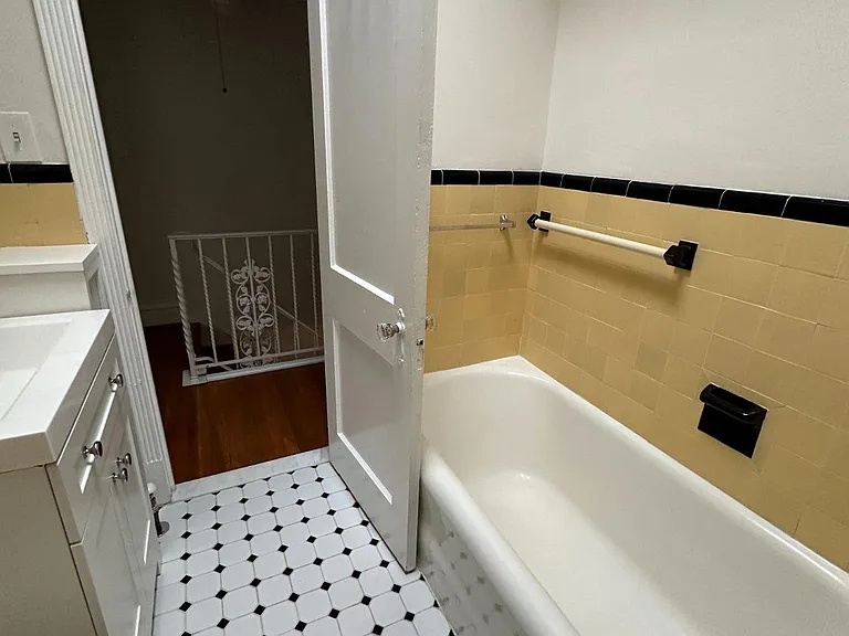 3323 Tilden St — Photo 30