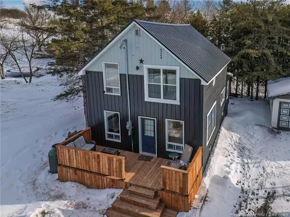 424 Tobique St, Plaster Rock, NB E7G 3Z7