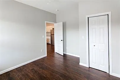 27 Michigan Ln — Photo 9