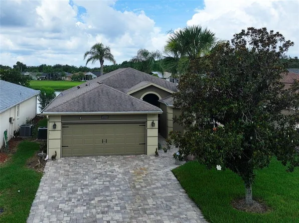 29524 Waggle Dr, San Antonio, FL 33576