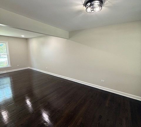 5th image of 17140 University Ave