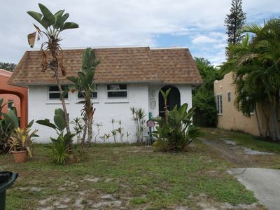 613 S M St, Lake Worth, FL, 33460