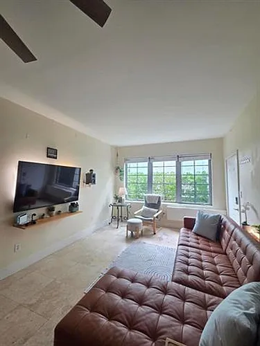 1045 Lenox Ave #6 Photo 1 1045 Lenox Ave #6 Photo 1