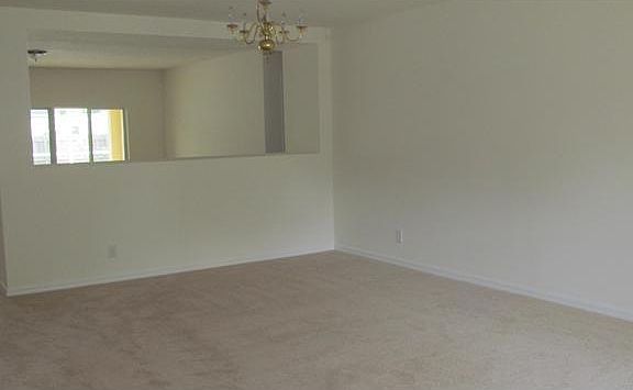 2nd image of 1114 Gardena