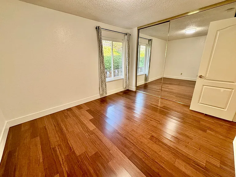 5477 Hackney Ln — Photo 29