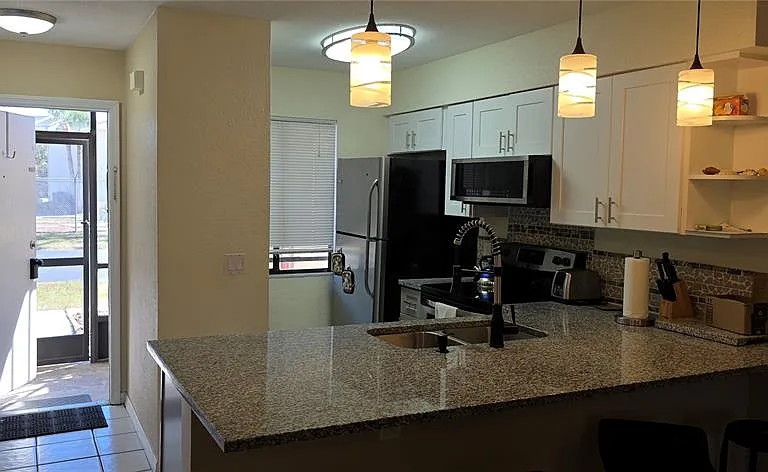 22523 Westchester Blvd #101B — Photo 7