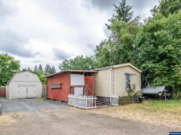 1197 Century Dr NE Unit 20, Albany, OR 97322