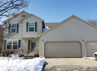 816 Doral Dr, Oxford, MI 48371