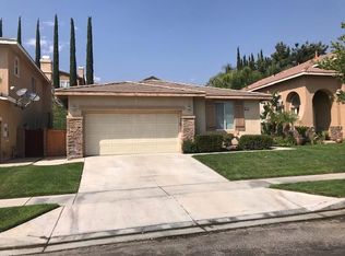 33432 Warwick Hills Rd, Yucaipa, CA 92399