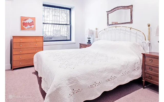 Sold by Douglas Elliman | media 20