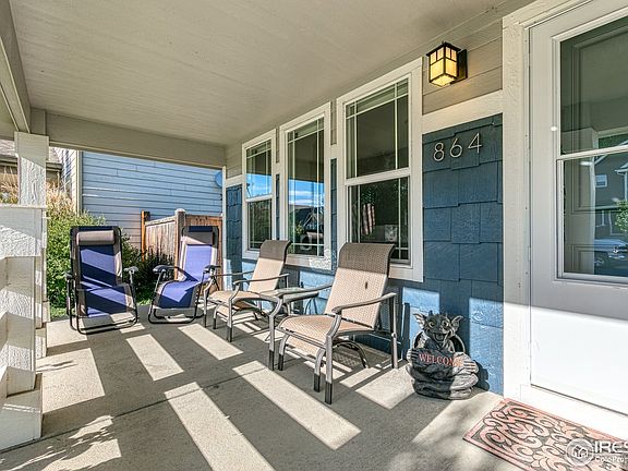 3rd image of 864 Cliffrose Way