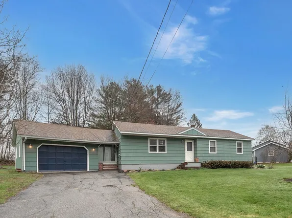 7 Balsam Street, Lewiston, ME 04240