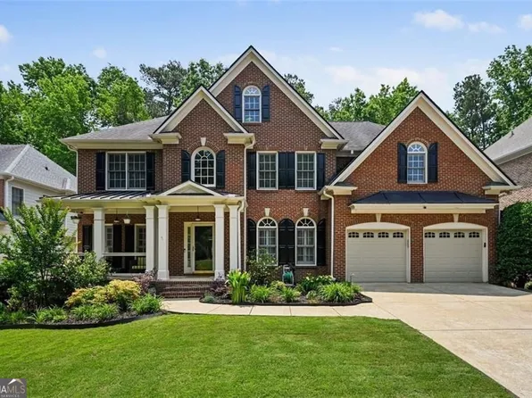 828 Ivy Cv NE, Norcross, GA 30071