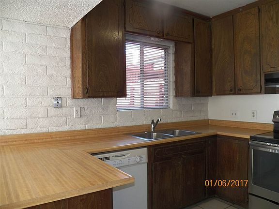 4th image of 2073 S 11th Ave
