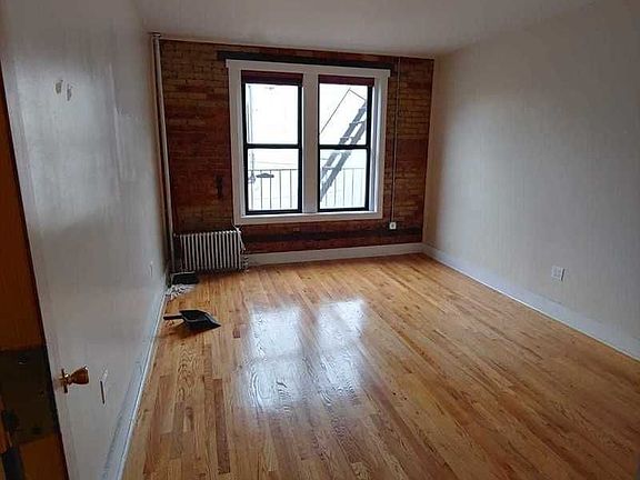 4th image of 292 Midwood St #B4