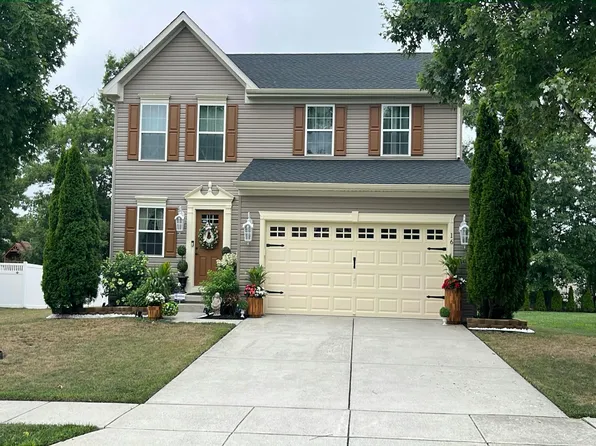 16 Rue Chagall, Mays Landing, NJ 08330