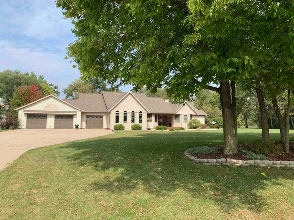 W504 Red Cedar Ln, Brodhead, WI 53520