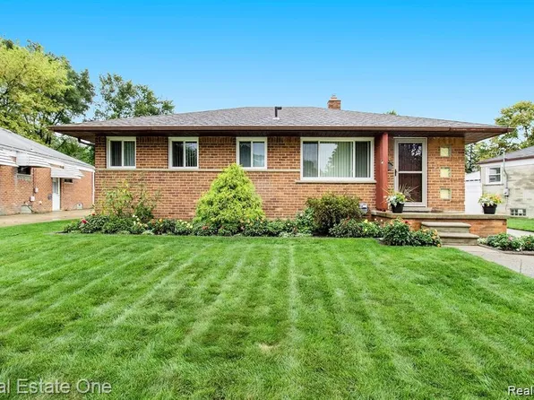 4327 Eastlawn Ave, Wayne, MI 48184