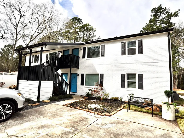 2655 Fountain View St #3 — Photo 20