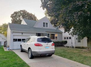 2766 Court St, Sioux City, IA 51104
