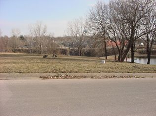 TRACT 4 Boone Village Plz, Boonville, MO 65233