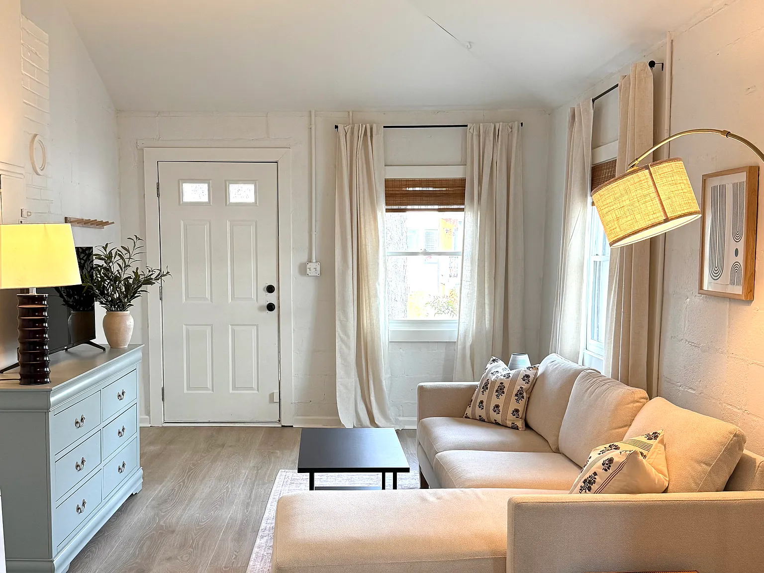 1 bed, 500 sqft, $1,800 — Photo 4
