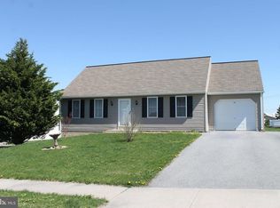 31 Edgemont Ln #L-0152, Newmanstown, PA 17073